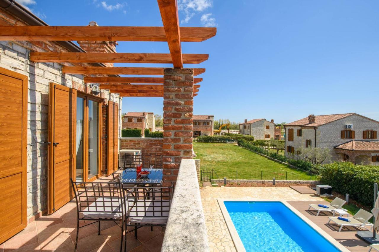 Paradis Villa Stone Queen With Heated Pool Butkovići 外观 照片