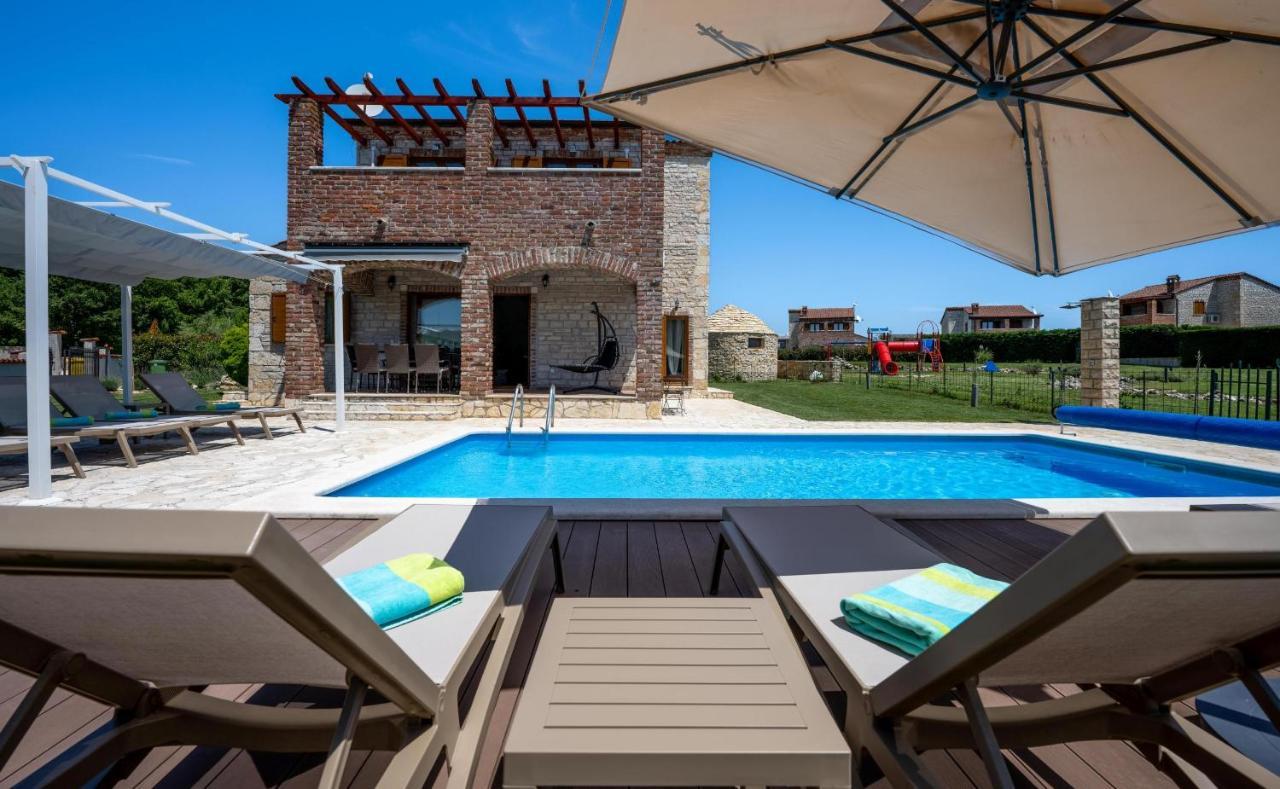 Paradis Villa Stone Queen With Heated Pool Butkovići 外观 照片